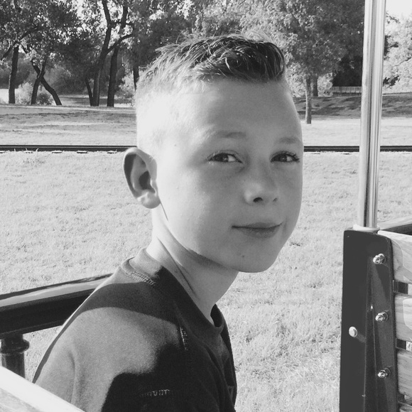 Meet your Posher, Stephanie - Picture 5 of 8